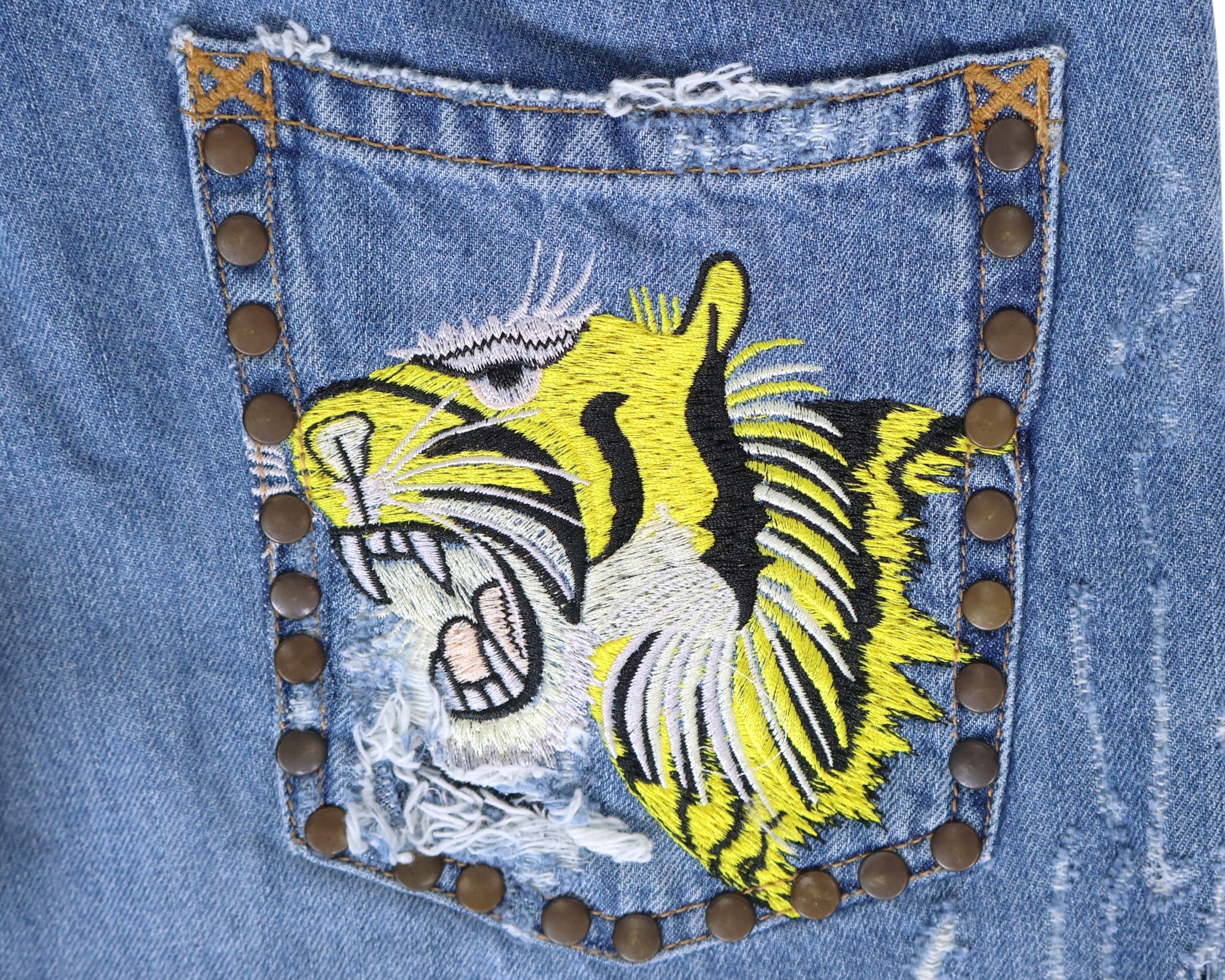 Dolce and Gabbana tiger embroidery jeans