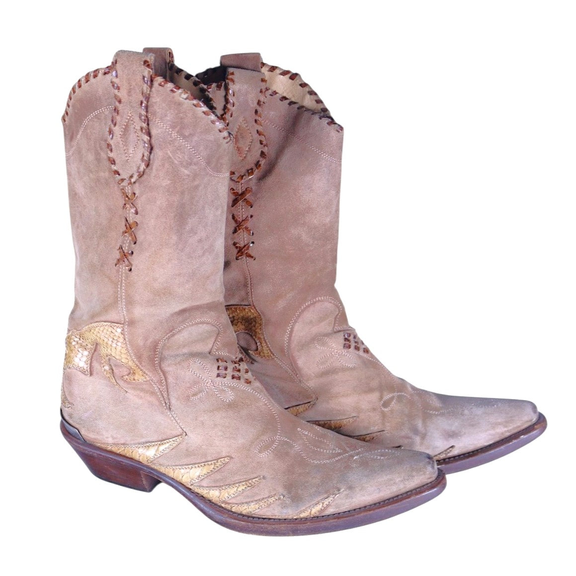 A pair of beige Roberto Cavalli santiag leather boots with snakeskin details and embroidery. Roberto Cavalli beige leather cowboy (santiag) boots with snakeskin inlays, embroidered stitching, pull-on shafts, pointed toes, and stacked heels.