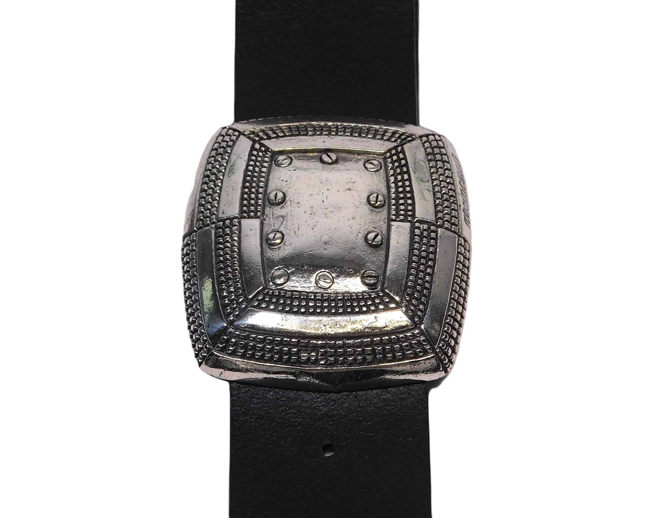 Roberto Cavalli black leather belt with a silver buckle