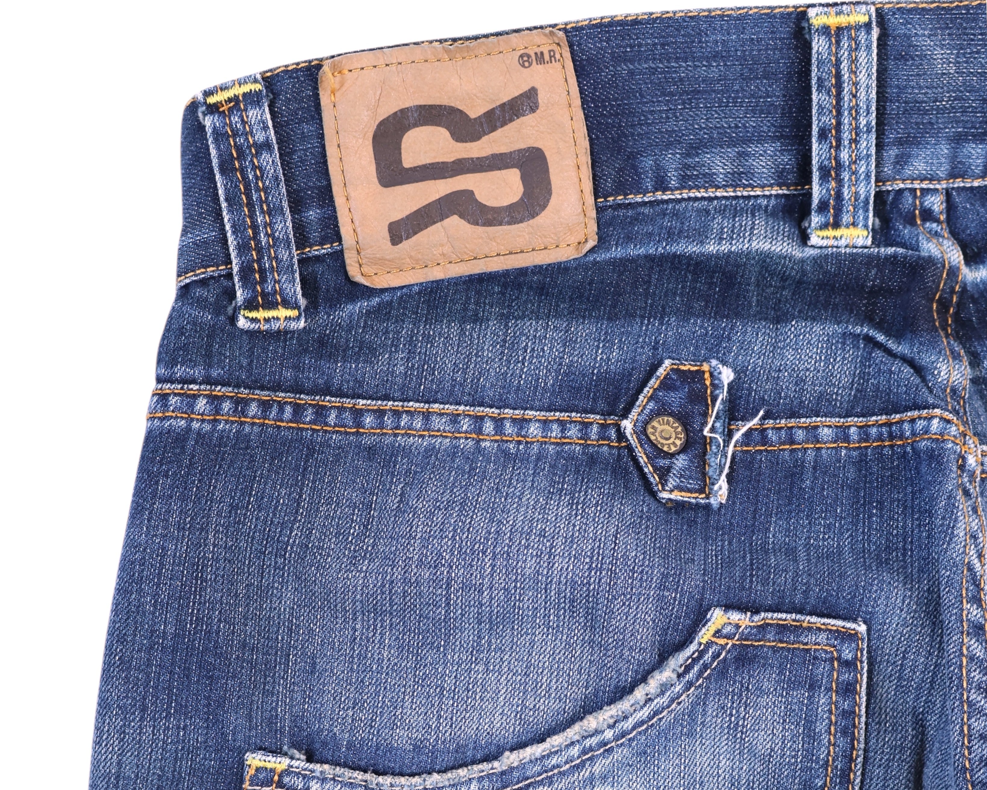 Ra-re jeans